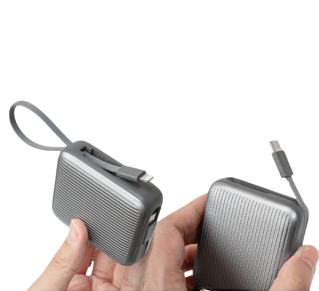 Batterie Externe Ultra-Compacte 10 000 mAh avec Câble Intégré